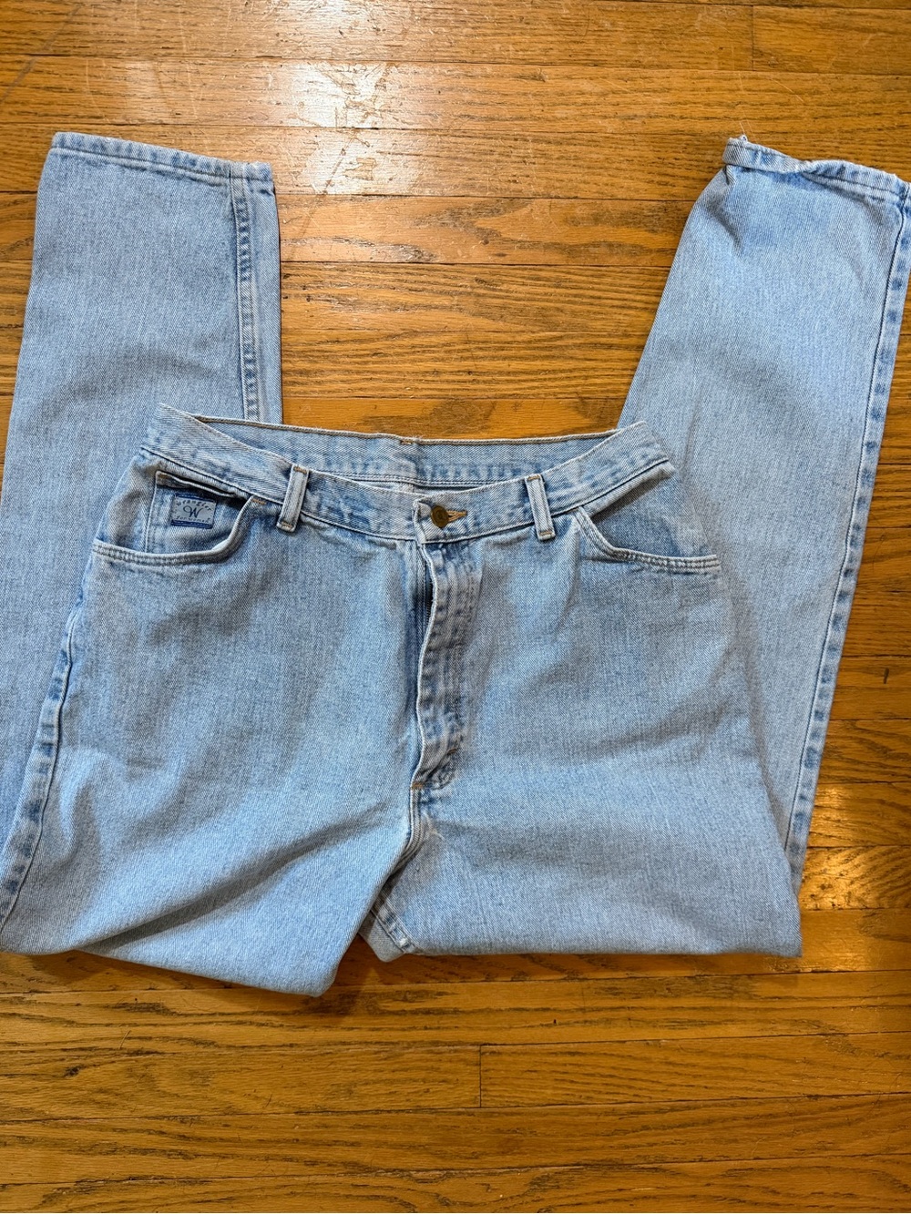 Wrangler Light Blue Straight Leg Men's Jeans